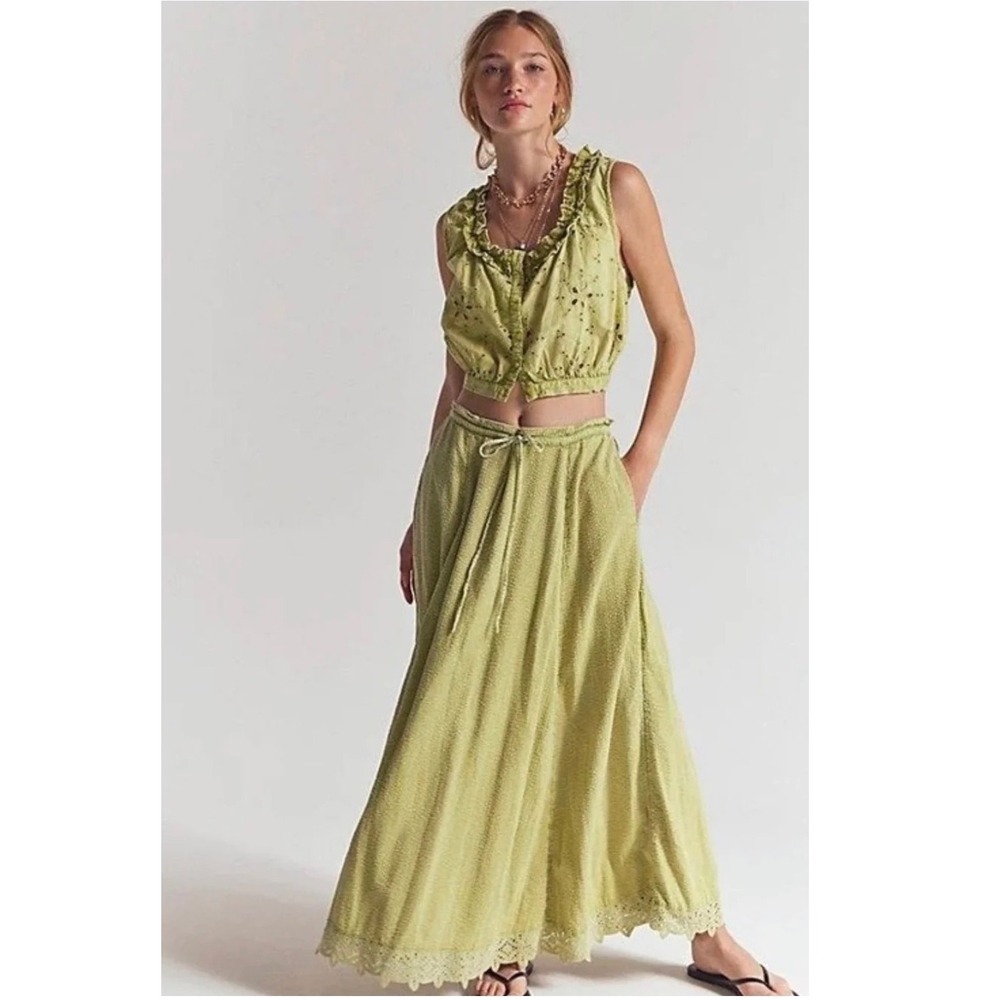 Free People Madelyn Palm Oasis Green Eyelet Crop Top & Maxi Skirt Set sz XS NWT